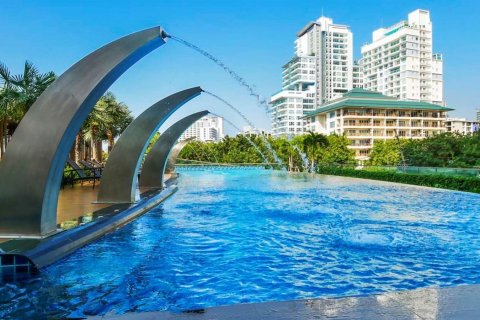Sobre plano THE PEAK TOWERS en Pattaya, Tailandia № 9881 - foto 11