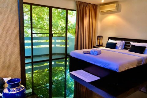 Casa de 5 dormitorios en Pattaya, Tailandia № 10800 - foto 8