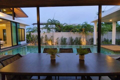 Sobre plano Baan Varij en Phuket, Tailandia № 15735 - foto 3