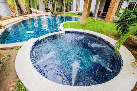 Casa de 7 dormitorios en Pattaya, Tailandia № 10802 - foto 20