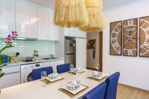 Estudio en el condominio en Phuket, Tailandia en Grand Kamala Falls № 18344