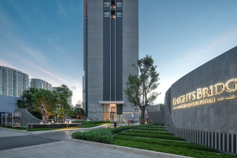 Sobre plano KNIGHTSBRIDGE PRIME RATCHAYOTHIN en Bangkok, Tailandia № 11087 - foto 10