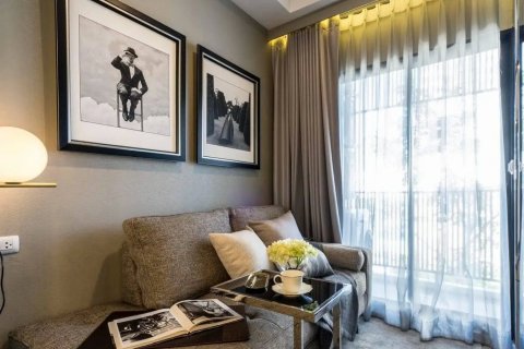 Sobre plano KNIGHTSBRIDGE SUKHUMVIT THEPHARAK en Bangkok, Tailandia № 11020 - foto 5