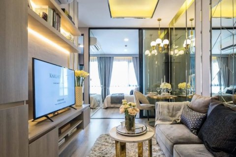 Sobre plano KNIGHTSBRIDGE SUKHUMVIT THEPHARAK en Bangkok, Tailandia № 11020 - foto 8