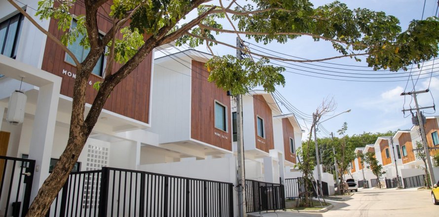 Sobre plano Mono Loft House Koh Kaew en Phuket, Tailandia № 18352