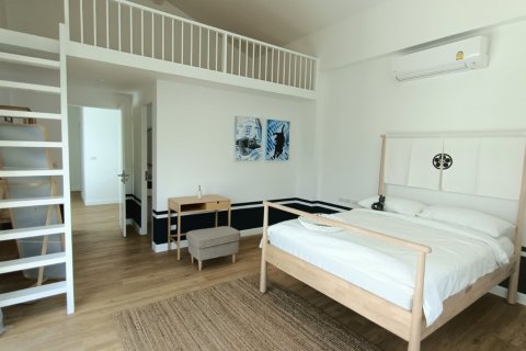 Condominio de 3 dormitorios en Phuket, Tailandia en Mono Loft House Koh Kaew  № 18374
