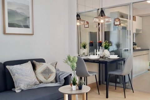 Condominio de 2 dormitorios en Bangkok, Tailandia en SUPALAI VERANDA RAMA 9
№ 10869