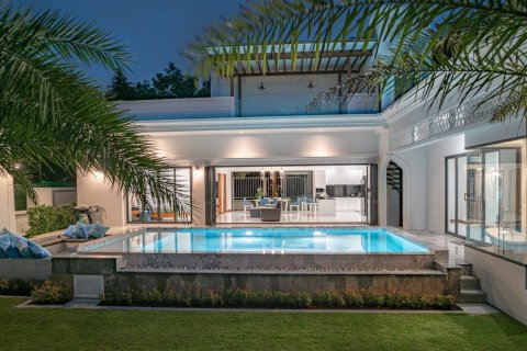 Sobre plano The Menara Hill Luxury Villas en Phuket, Tailandia № 18587 - foto 7