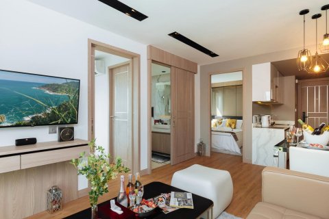 Sobre plano VIP Karon condominium en Phuket, Tailandia № 18499 - foto 11