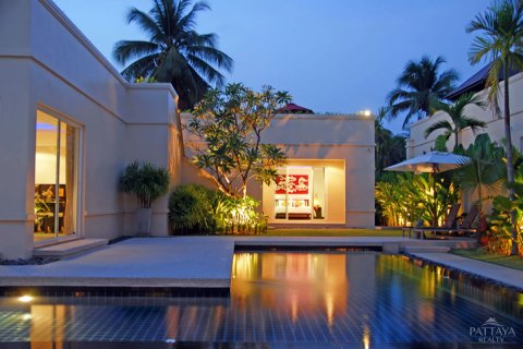 Casa de 3 dormitorios en Pattaya, Tailandia № 23243 - foto 6
