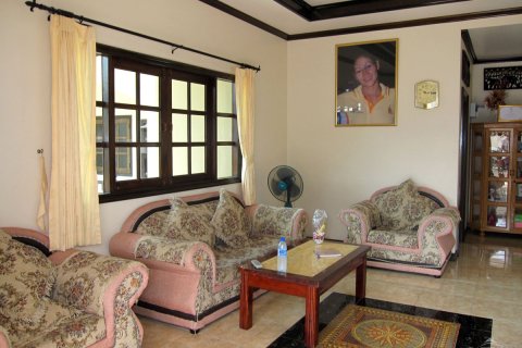 Casa de 2 dormitorios en Pattaya, Tailandia № 22860 - foto 5