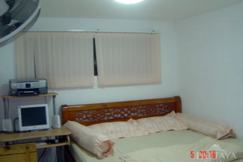 Casa de 4 dormitorios en Pattaya, Tailandia № 22988 - foto 3