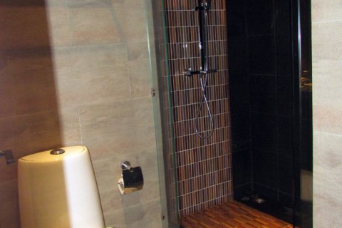 Condominio de 2 dormitorios en Jomtien Beach, Pattaya, Tailandia № 23335 - foto 15