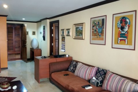 Condominio de 2 dormitorios en Jomtien Beach, Pattaya, Tailandia № 20334 - foto 2