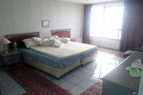 Condominio de 3 dormitorios en Jomtien Beach, Pattaya, Tailandia № 20510 - foto 8