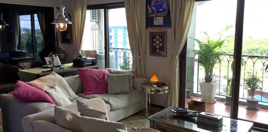 Condominio de 2 dormitorios en Jomtien Beach, Pattaya, Tailandia № 20361