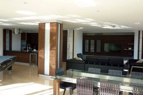 Condominio de 2 dormitorios en Pattaya, Tailandia № 20359 - foto 4
