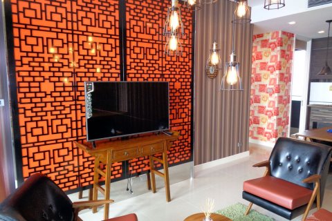 Condominio de 2 dormitorios en Jomtien Beach, Pattaya, Tailandia № 19755 - foto 13