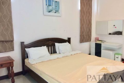 Casa de 5 dormitorios en Pattaya, Tailandia № 21143 - foto 11