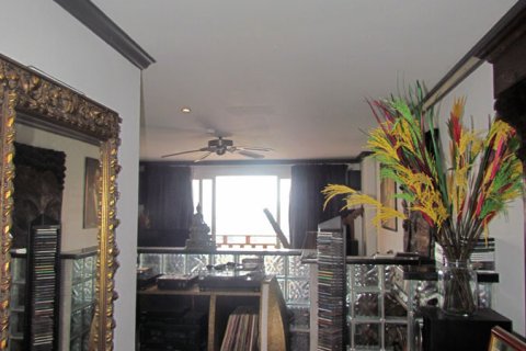 Condominio de 2 dormitorios en Pattaya, Tailandia № 20487 - foto 4