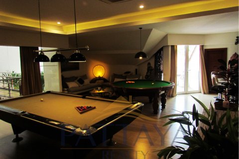 Casa de 4 dormitorios en Pattaya, Tailandia № 20876 - foto 5