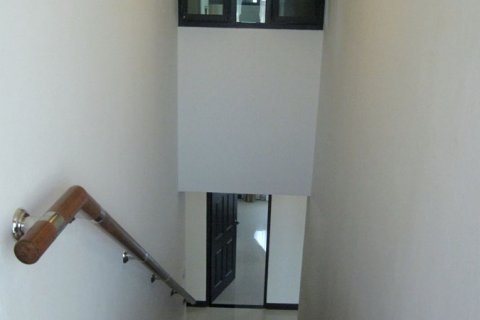 Casa de 4 dormitorios en Pattaya, Tailandia № 22897 - foto 17