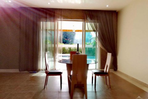 Casa de 3 dormitorios en Pattaya, Tailandia № 20766 - foto 5