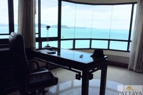Condominio de 4 dormitorios en Pattaya, Tailandia № 20888 - foto 8