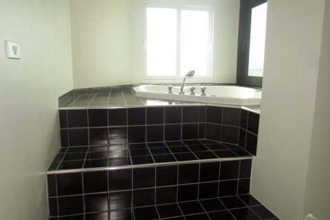 Condominio de 1 dormitorio en Pattaya, Tailandia № 23757 - foto 2