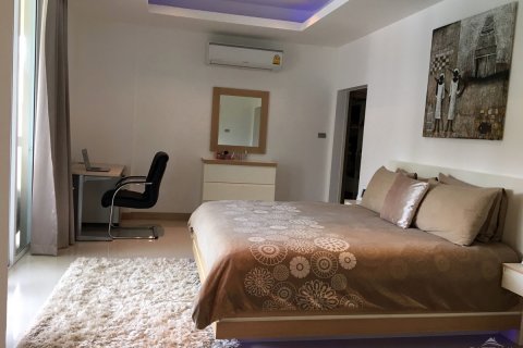 Casa de 3 dormitorios en Pattaya, Tailandia № 21569 - foto 7