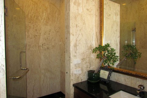 Casa de 3 dormitorios en Pattaya, Tailandia № 24373 - foto 10