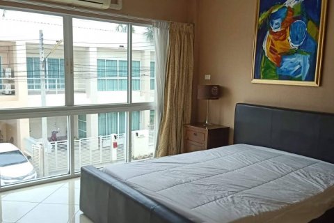 Casa de 3 dormitorios en Pattaya, Tailandia № 22062 - foto 10