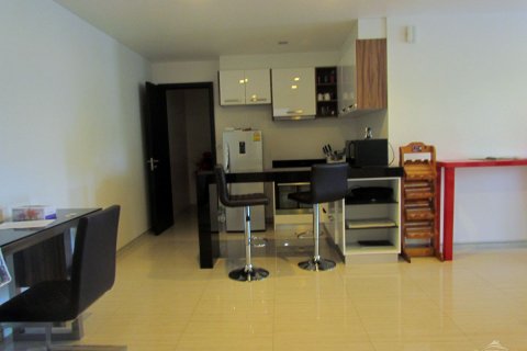 Condominio de 2 dormitorios en Pattaya, Tailandia № 20748 - foto 15