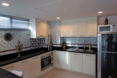 Condominio de 2 dormitorios en Pattaya, Tailandia № 23414 - foto 3