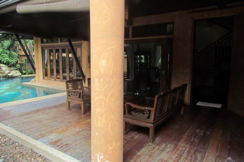 Casa de 4 dormitorios en Jomtien Beach, Pattaya, Tailandia № 20711 - foto 12