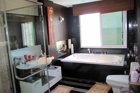 Condominio de 2 dormitorios en Pattaya, Tailandia № 22840 - foto 6
