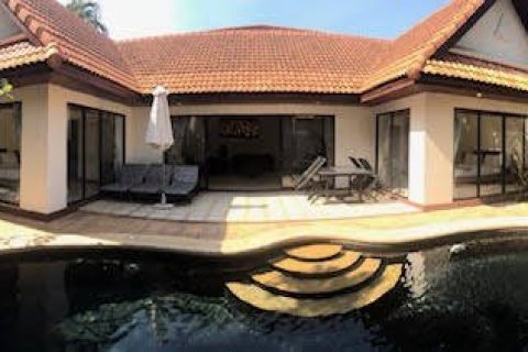 Casa de 2 dormitorios en Jomtien Beach, Pattaya, Tailandia № 21864 - foto 12