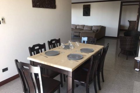 Condominio de 2 dormitorios en Jomtien Beach, Pattaya, Tailandia № 22152 - foto 21