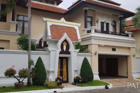 Casa de 4 dormitorios en Pattaya, Tailandia № 21419 - foto 6