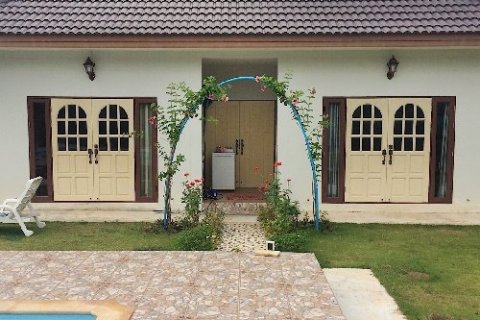 Casa de 4 dormitorios en Rayong, Tailandia № 20966 - foto 10