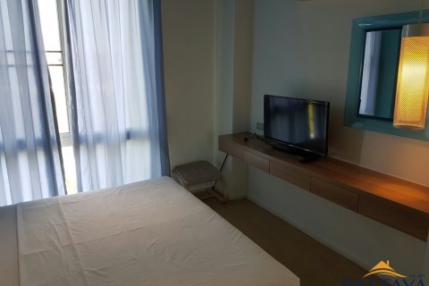 Condominio de 2 dormitorios en Jomtien Beach, Pattaya, Tailandia № 20934 - foto 9