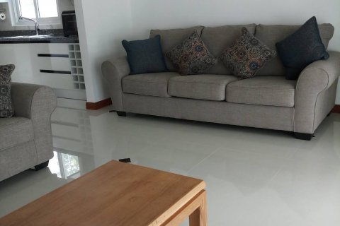 Casa de 2 dormitorios en Pattaya, Tailandia № 22176 - foto 3