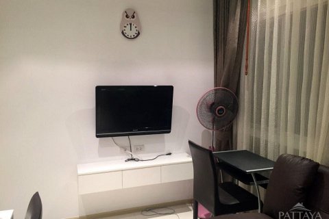 Condominio de 2 dormitorios en Jomtien Beach, Pattaya, Tailandia № 20458 - foto 3