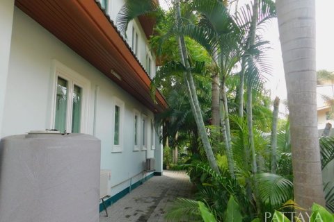 Casa de 4 dormitorios en Pattaya, Tailandia № 21236 - foto 8