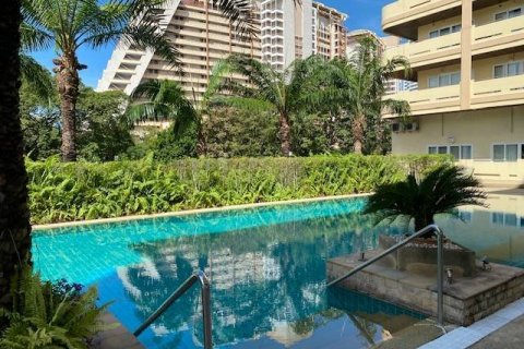 Condominio de 4 dormitorios en Pattaya, Tailandia № 22261
