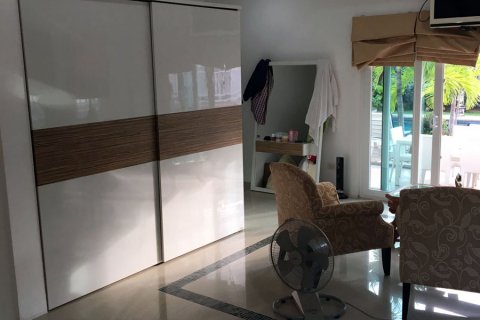 Casa de 3 dormitorios en Pattaya, Tailandia № 20431 - foto 10
