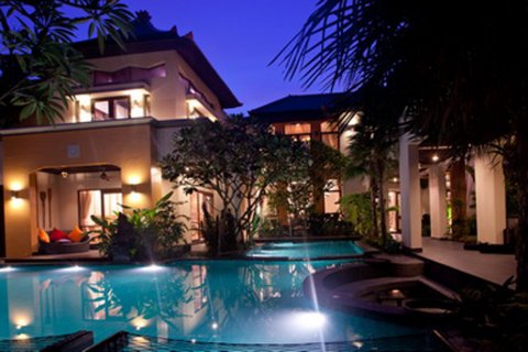 Casa de 5 dormitorios en Pattaya, Tailandia № 19985