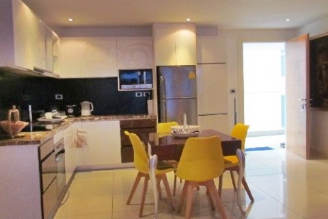 Condominio de 1 dormitorio en Pattaya, Tailandia № 20980 - foto 2