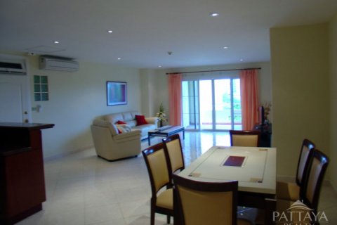 Condominio de 2 dormitorios en Pattaya, Tailandia № 24038 - foto 3