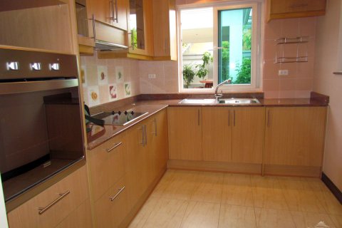 Casa de 3 dormitorios en Pattaya, Tailandia № 23424 - foto 3